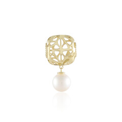9K Freshwater pearl Gold Pendant (Ornaments by de Melo)