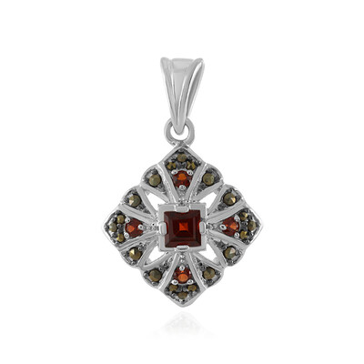 Mozambique Garnet Silver Pendant