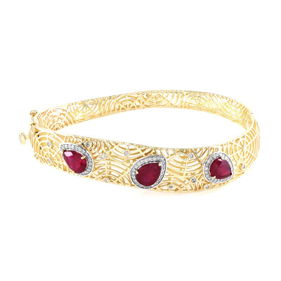 9K Madagascar Ruby Gold Bangle (Ornaments by de Melo)