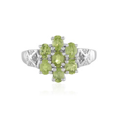 Peridot Silver Ring