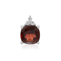 Mozambique Garnet Silver Pendant